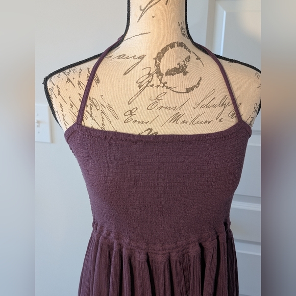 Free People Plum Halter Smocked Maxi Dress Size XL - Picture 6 of 9